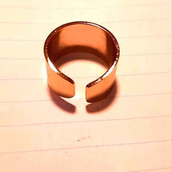 Ring - Picture 4 of 4